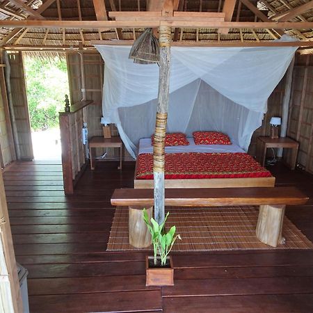 Methos Homestay - Raja Ampat Yennanas Besir Buitenkant foto