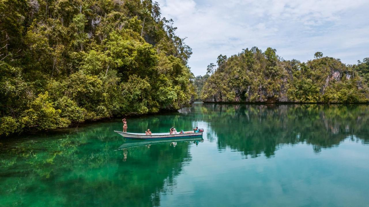 Methos Homestay - Raja Ampat Yennanas Besir Buitenkant foto