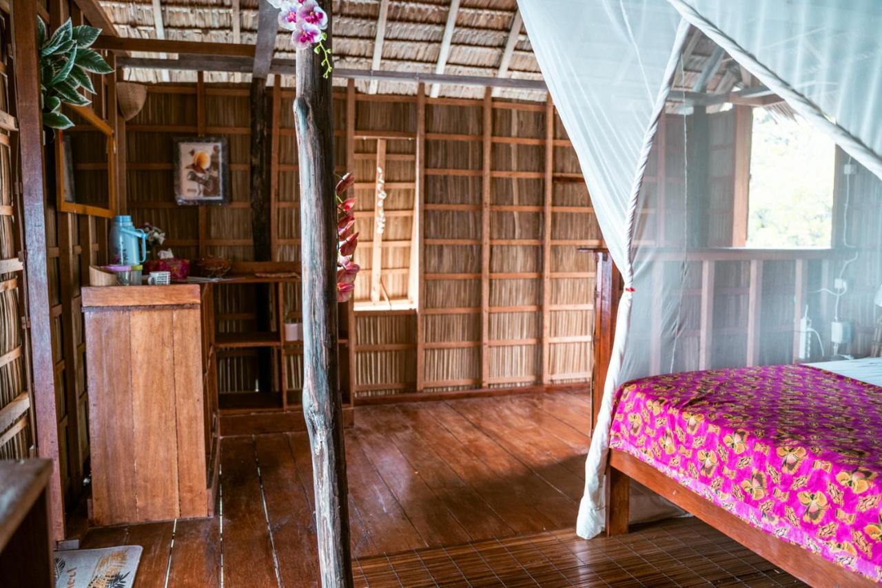 Methos Homestay - Raja Ampat Yennanas Besir Buitenkant foto