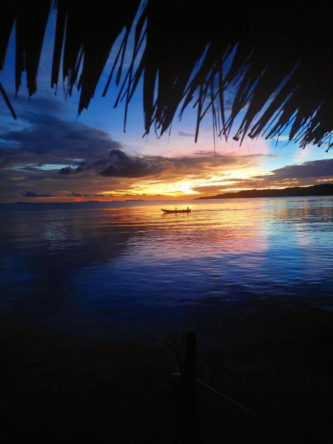 Methos Homestay - Raja Ampat Yennanas Besir Buitenkant foto
