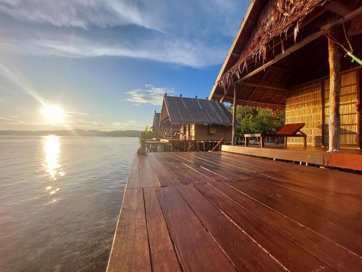 Methos Homestay - Raja Ampat Yennanas Besir Buitenkant foto